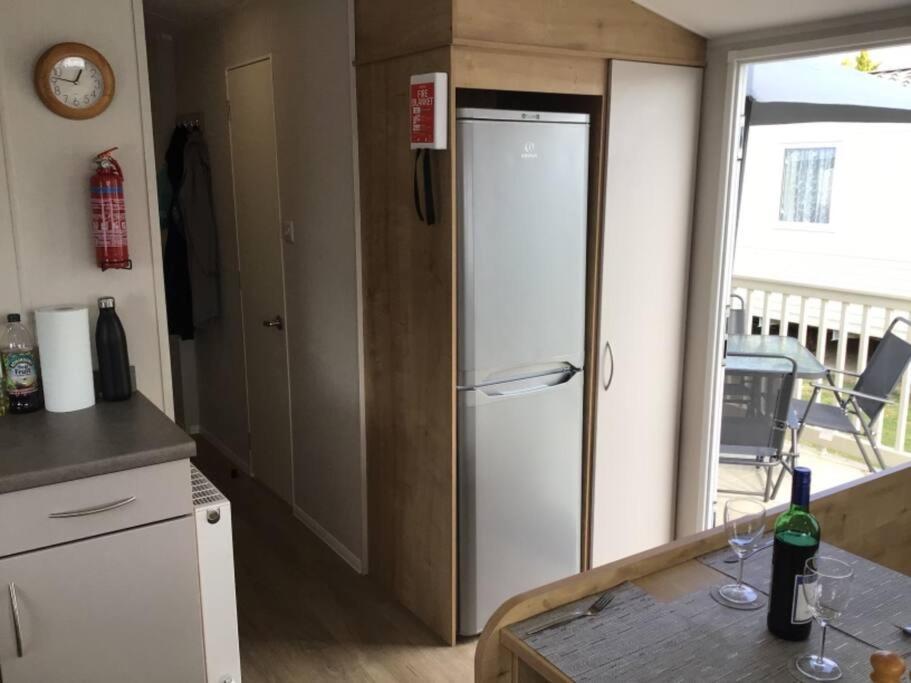 Brookside West Sands Holiday Park Seal Bay Selsey Esterno foto