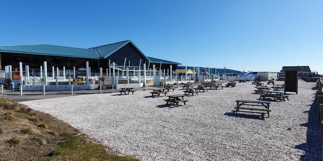 Brookside West Sands Holiday Park Seal Bay Selsey Esterno foto